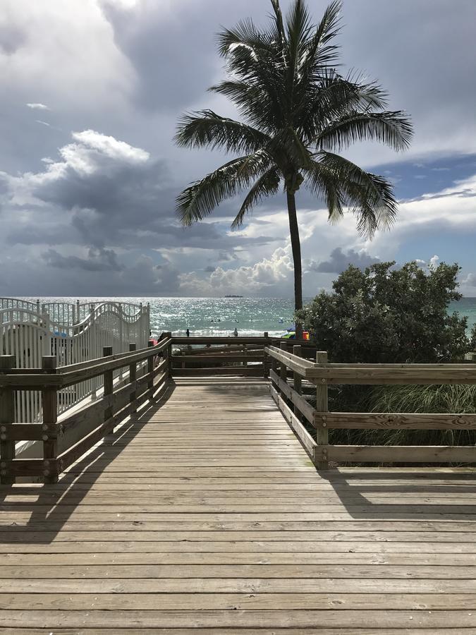 Apartments At Sian Residences Hallandale Beach Εξωτερικό φωτογραφία