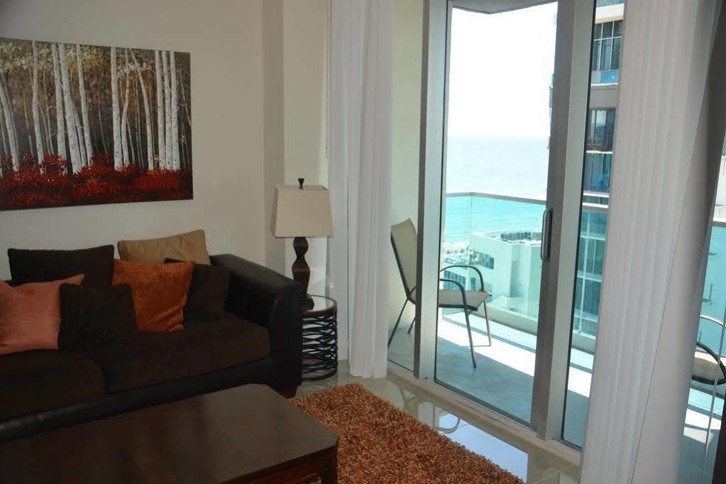 Apartments At Sian Residences Hallandale Beach Εξωτερικό φωτογραφία